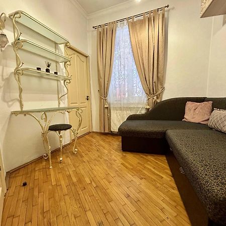 Apartments On Sholom Aleichem Та Ще Варіант Поруч Lviv Exteriör bild