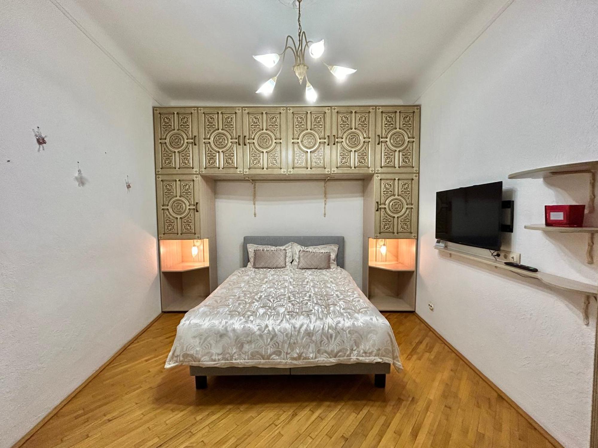 Apartments On Sholom Aleichem Та Ще Варіант Поруч Lviv Exteriör bild