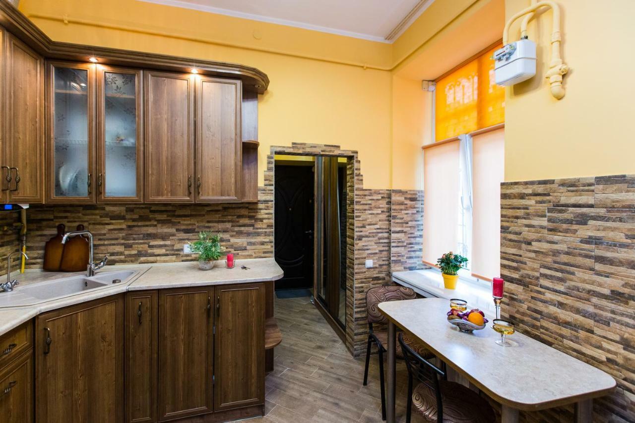 Apartments On Sholom Aleichem Та Ще Варіант Поруч Lviv Exteriör bild