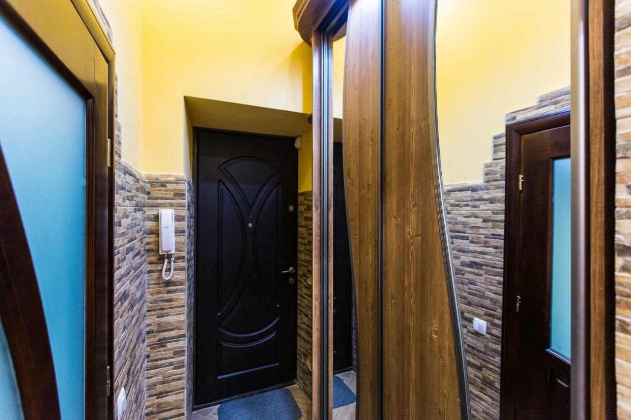 Apartments On Sholom Aleichem Та Ще Варіант Поруч Lviv Exteriör bild