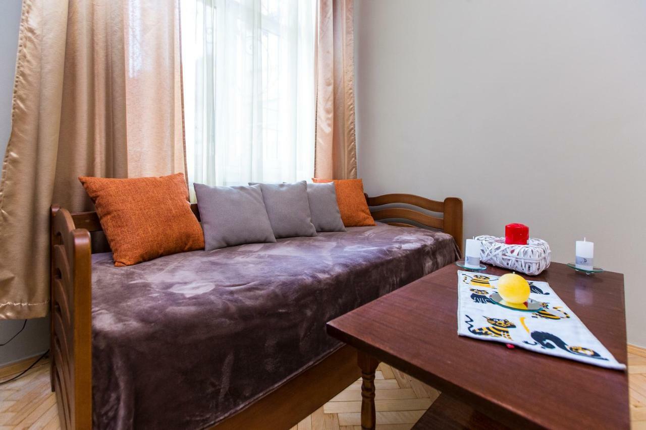 Apartments On Sholom Aleichem Та Ще Варіант Поруч Lviv Exteriör bild